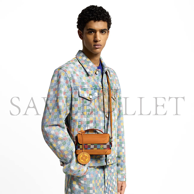 l0*is V*t0n steamer east west wearable wallet n00187 (20*11*5cm)